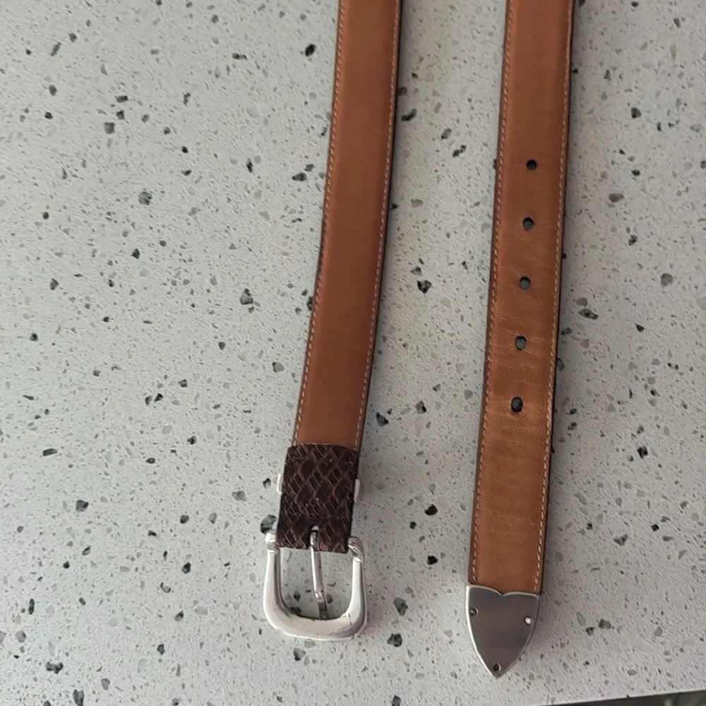 Allen Edmonds Men's Size 44 Brown/Tan Classic Genuine Leather Belt Made In USA